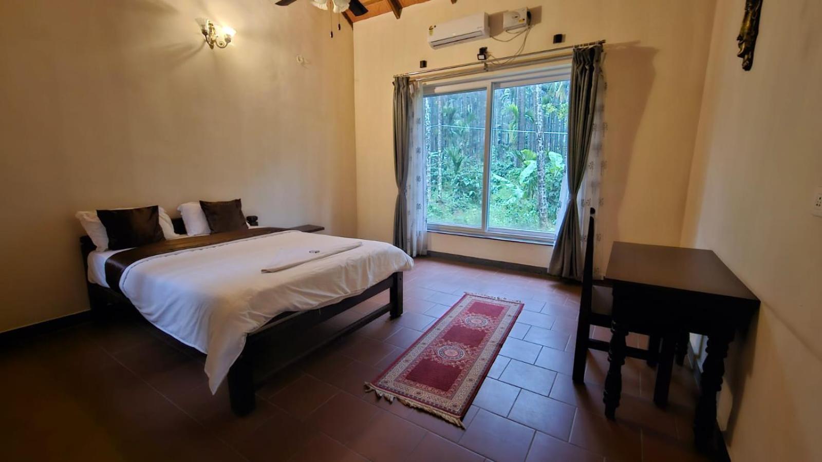 Parampara Resort Chikmagalur Kalasa Exterior photo